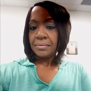 Meet your Posher, Sherry